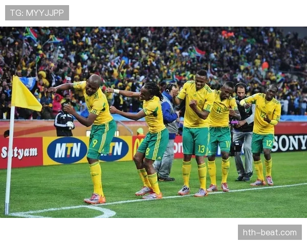 安哥拉队非洲杯赛场表现出色，强势挺进淘汰赛阶段