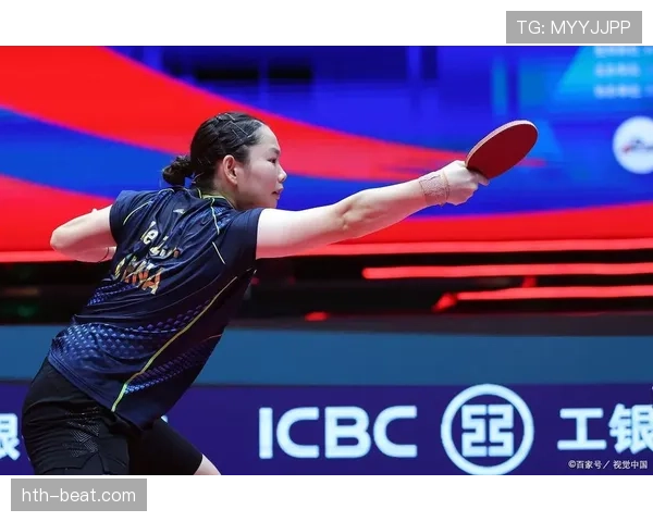 何卓佳买了那辆车后朋友圈都变豪门太太信号了吗？